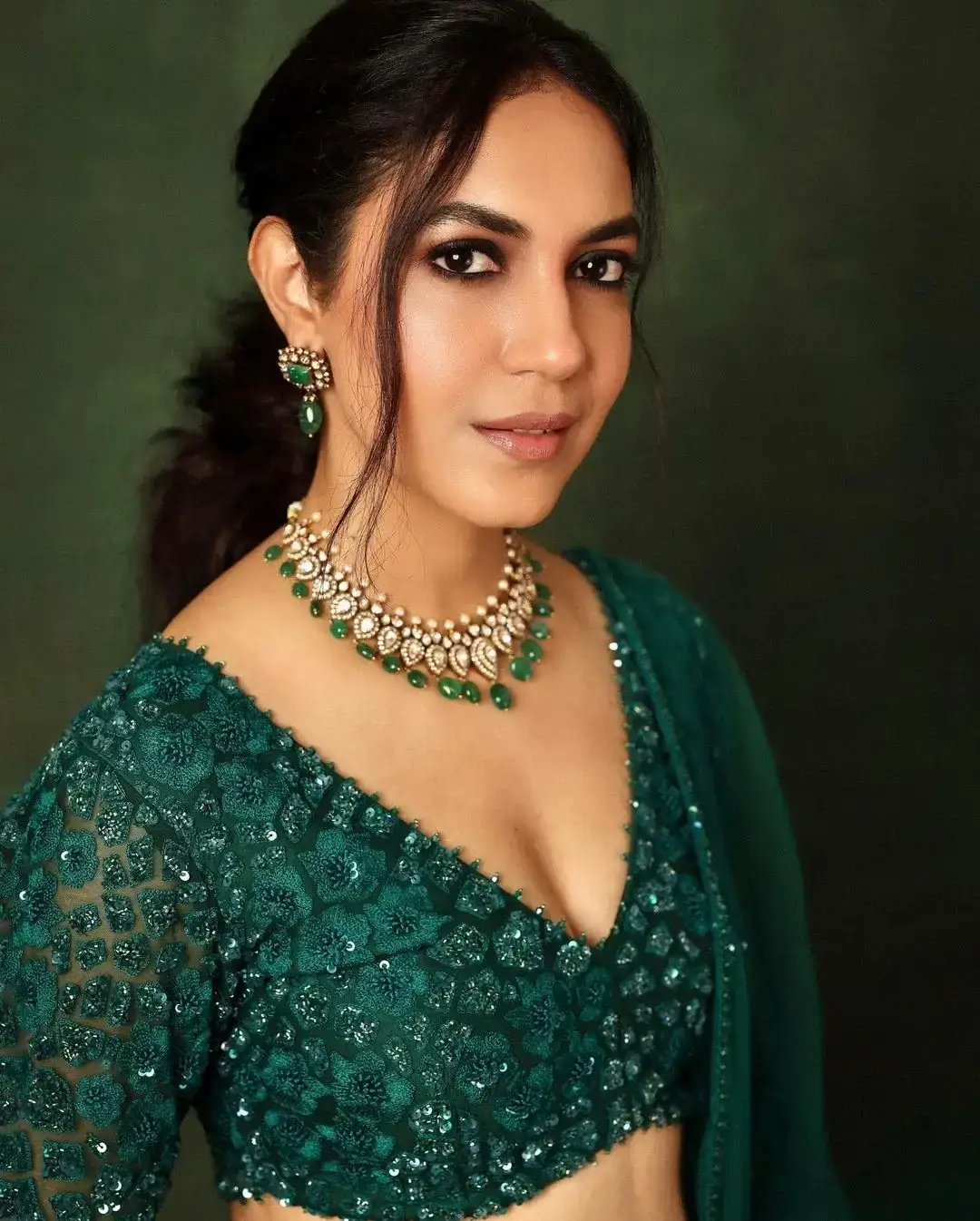 ACTRESS RITU VARMA IN GREEN EMBROIDERED LEHENGA CHOLI